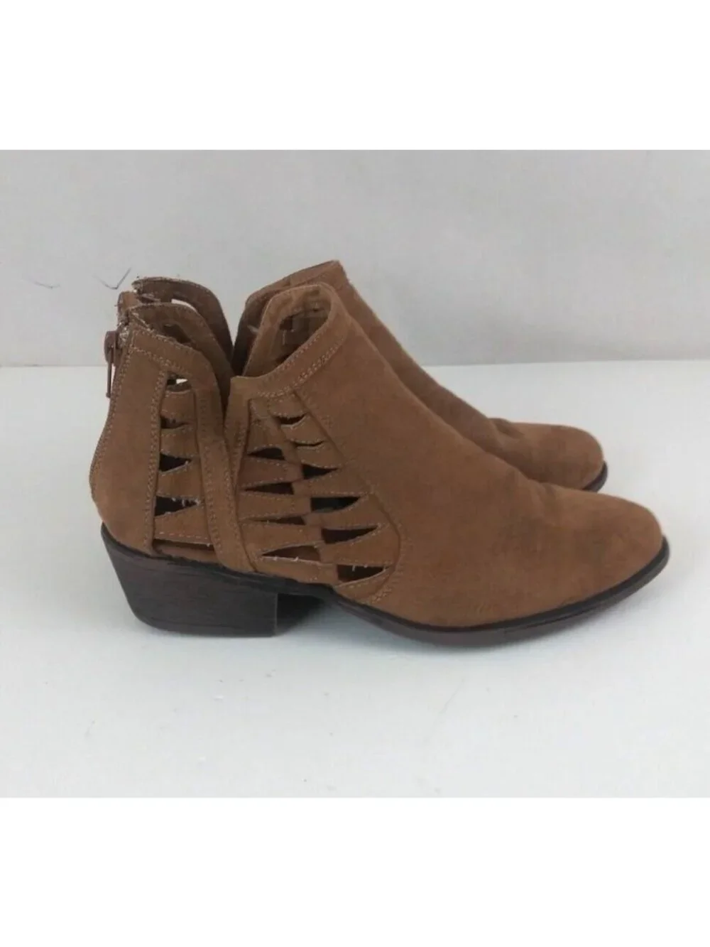 JG Women's Soft Faux Suede Back Zip Light Brown Ankle Boots Booties Size 7